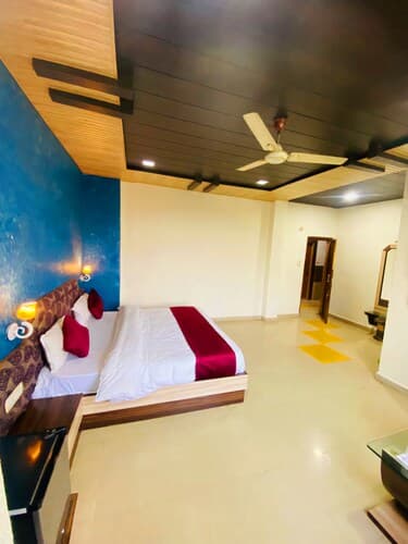 Luxury AC Room - 3