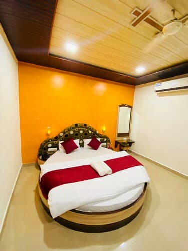 Luxury AC Room - 2